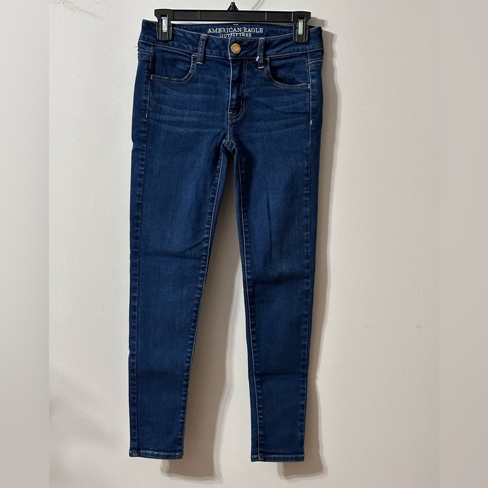 NWOT American Eagle Denim Jegging 2 Short